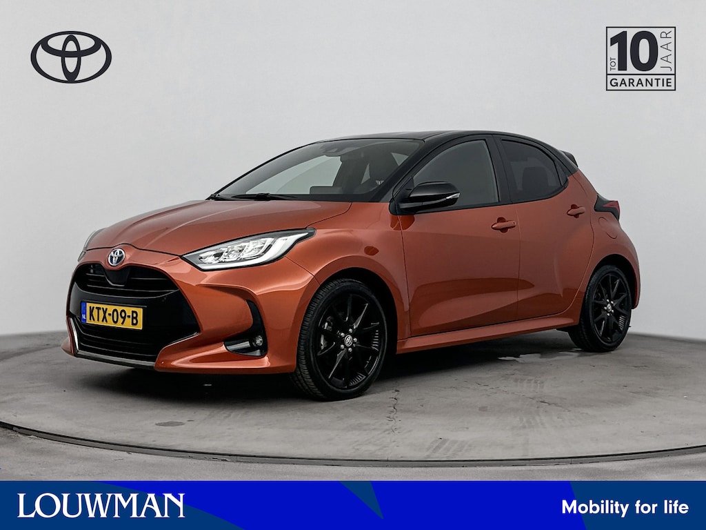 Toyota Yaris 1.5 Hybrid Executive Limited | Stoelverwarming | Navigatie