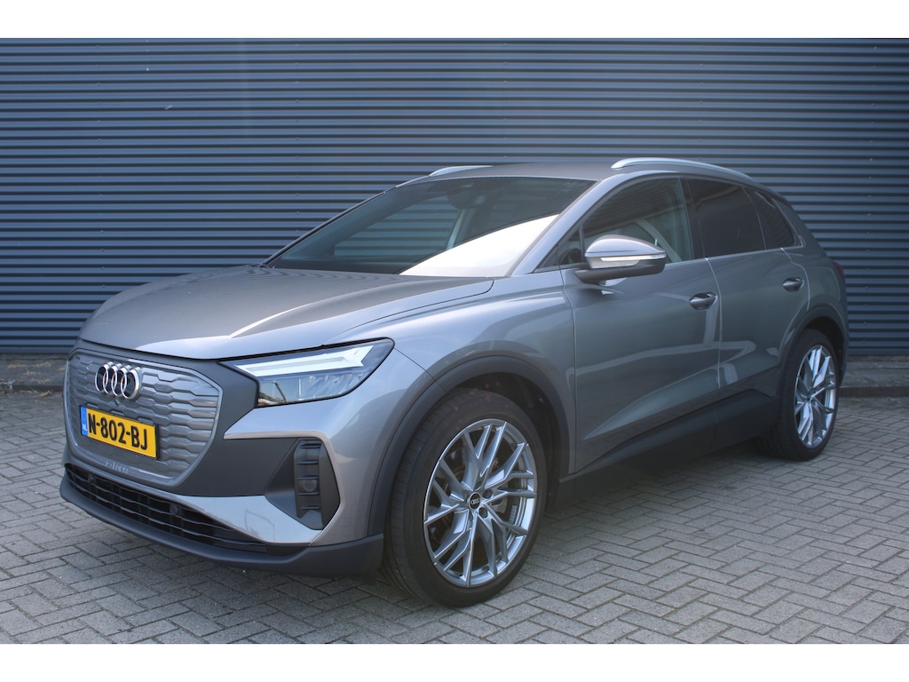 Audi Q4 e-tron 40 Launch edition 77 kWh Vol-Leder CarPlay 21 Inch Stoelverwarming