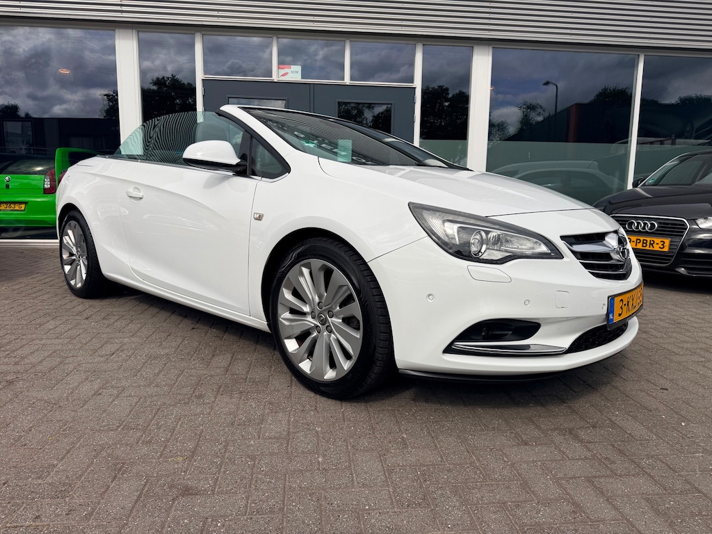 Opel Cascada 1.4 Turbo Cosmo/Leer/Navi/Lichtmetaal/Full Optie!!!