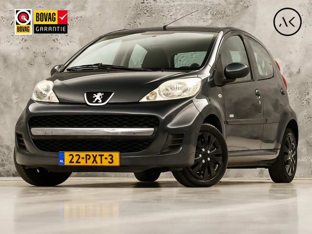 Peugeot 107 1.0-12V Sport (5 DEURS, AIRCO, TOERENTELLER, SPORTSTOELEN, RADIO, ELEK RAMEN, NIEUWE APK, NIEUWSTAAT)