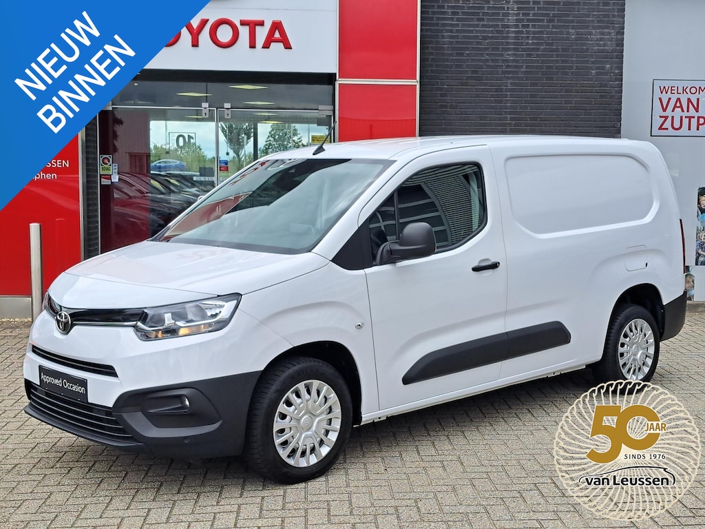Toyota ProAce City 1.5 D-4D COOL L2 3-PERS AIRCO CRUISE BETIMMERD P-SENSOREN DAB APPLE/ANDROID 6-SPEED