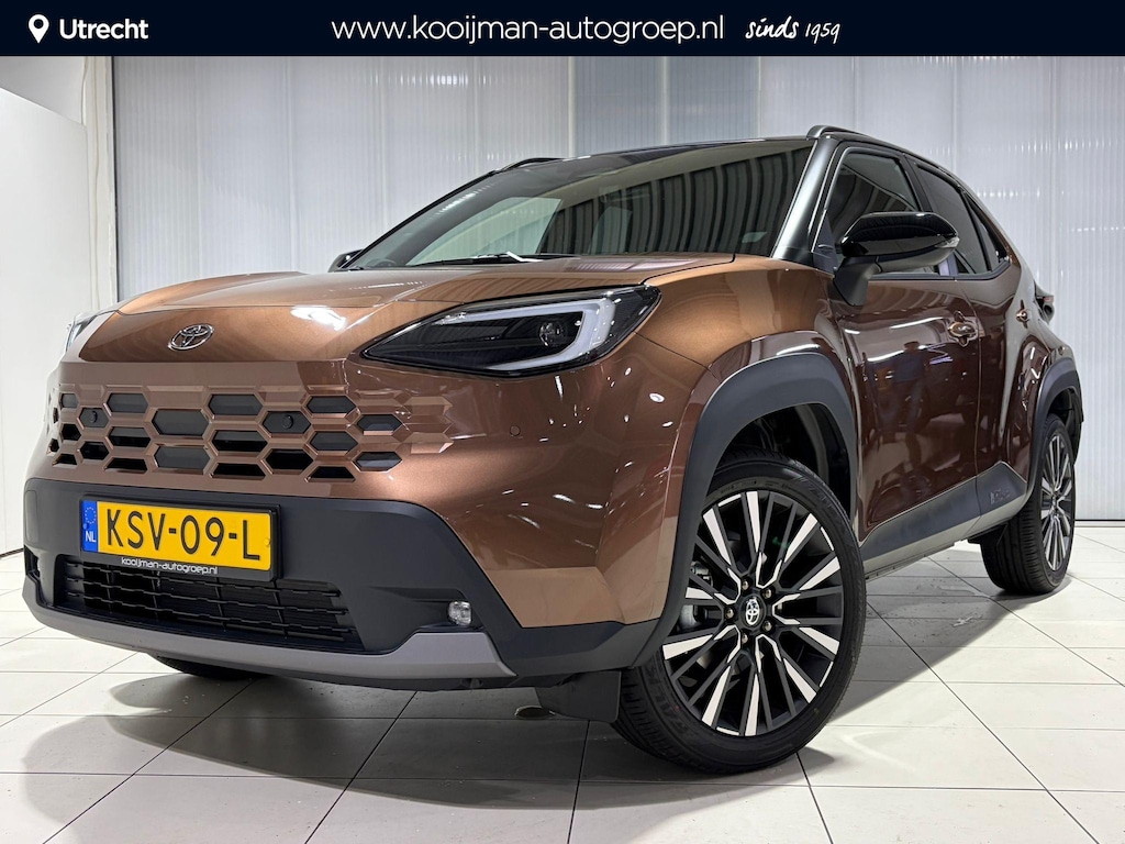 Toyota Yaris Cross 1.5 Hybrid 130 Executive Head up display, BTW auto, 1e Eigenaar, Orgineel NL, Stoelverwarming, JBL Geluidsysteem, 2 Tone lak, Apple carplay/android auto