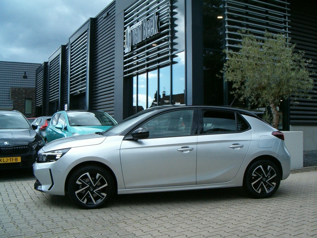 Opel Corsa 1.2 Turbo GS Automaat