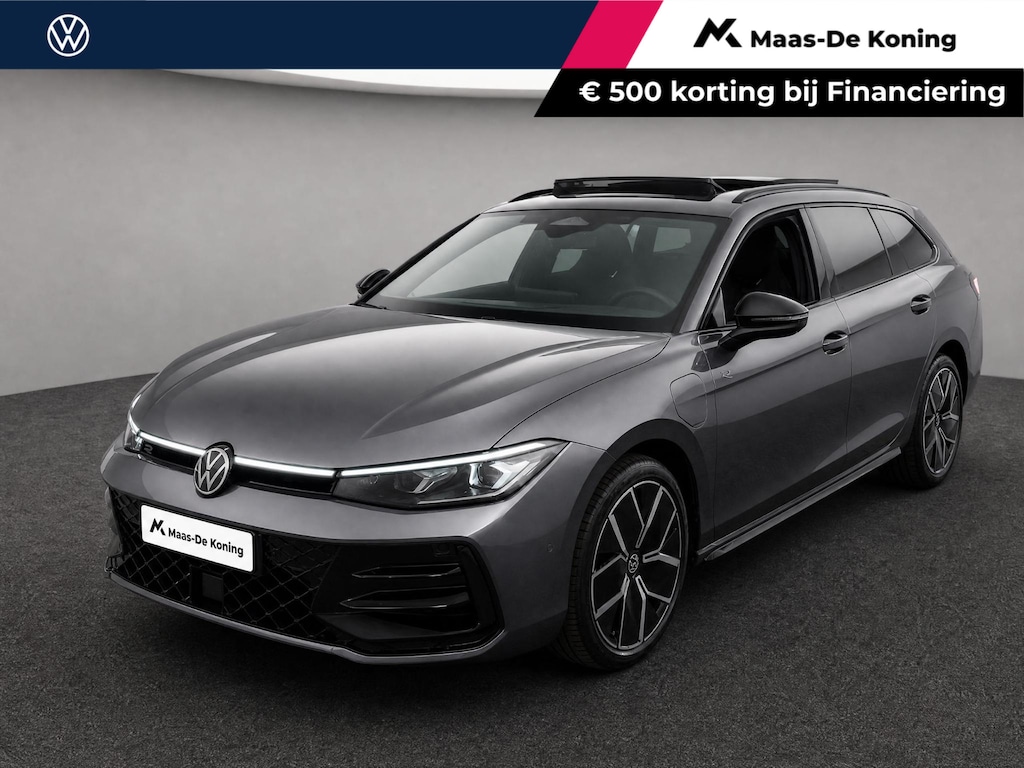 Volkswagen Passat Variant 1.5eHybrid 200kW/272PK R-Line Black Style · Panoramadak · Leder · Trekhaak · 360°Camera · Garantie t/m 24-08-2030 of 100000km.