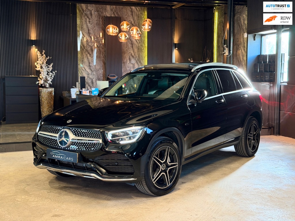 Mercedes-Benz GLC 300e 4MATIC AMG Line|Pano|Trekhaak|Camera