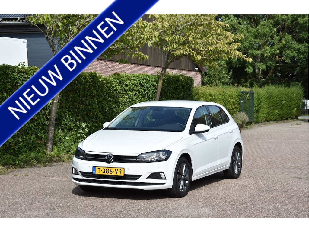 Volkswagen Polo 1.0 MPI Navi PDC Carplay Comfortline business