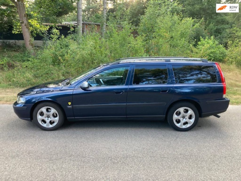 Volvo V70 2.4 AUT Airco Navi PDC Trekhaak