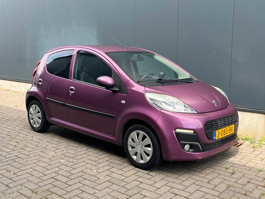 Peugeot 107 1.0 Urban Light Accent 68.250KM!!!
