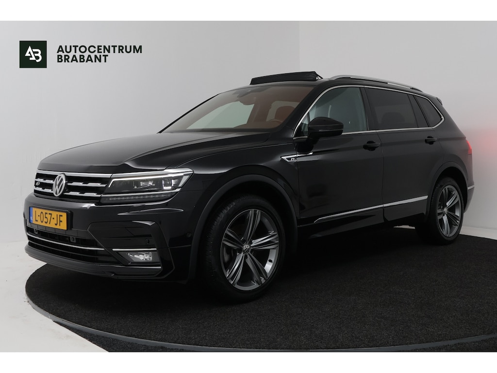 Volkswagen Tiguan Allspace 1.5 TSI Highline Business R 7p (PANORAMADAK, STOELVERWARMING, CAMERA, NAVIGATIE)