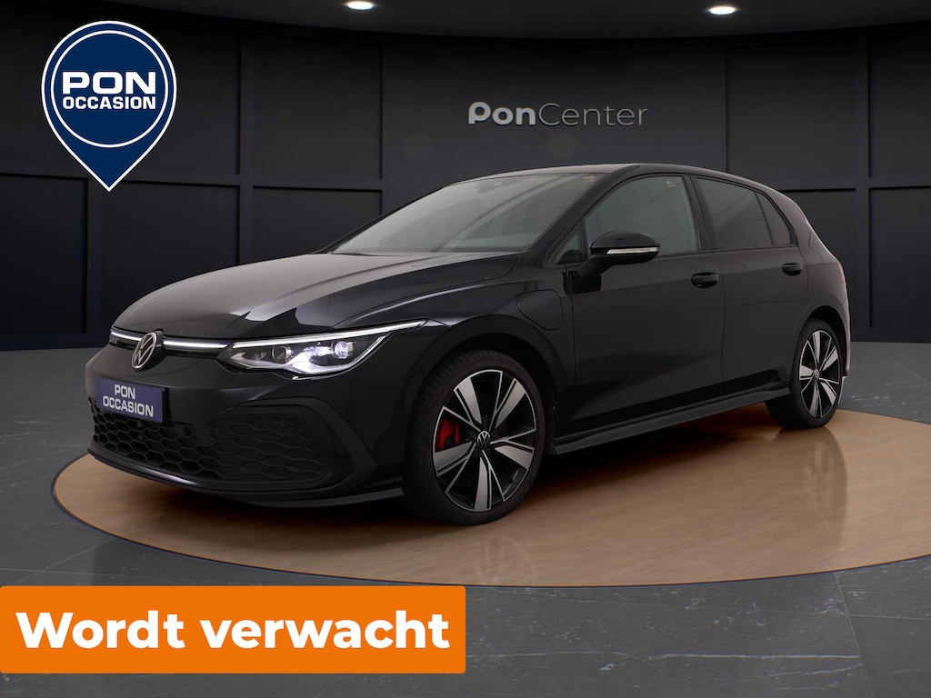 Volkswagen Golf 1.4 eHybrid GTE | Parkeerhulp | ACC | Stuur-/Stoelverwarming | LED | Getint Glas | 18'' |