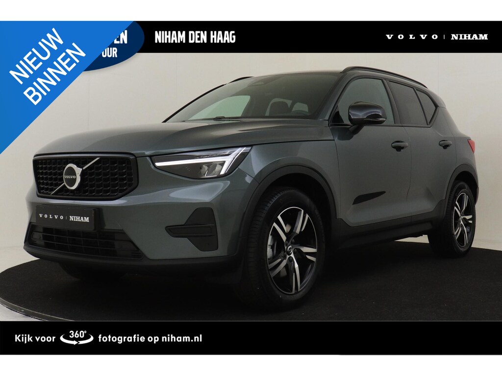 Volvo XC40 B4 (M-HYBRID) PLUS DARK -HARMAN/KARDON|CAMERA|ADAP.CRUISE|POWER-SEATS|VERW.VOORRUIT|PRIVACY.GLAS|TREKHAAK|18"