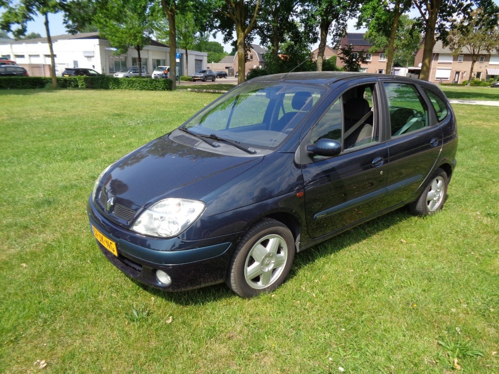 Renault Scenic met nieuwe a p k automaat
