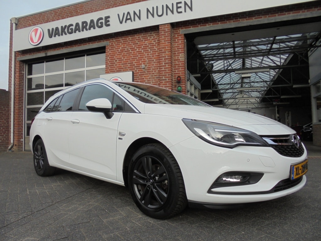 Opel Astra Sports Tourer 1.0 T. 120 Jaar Ed.||ECC||PDC||Trekhaak||