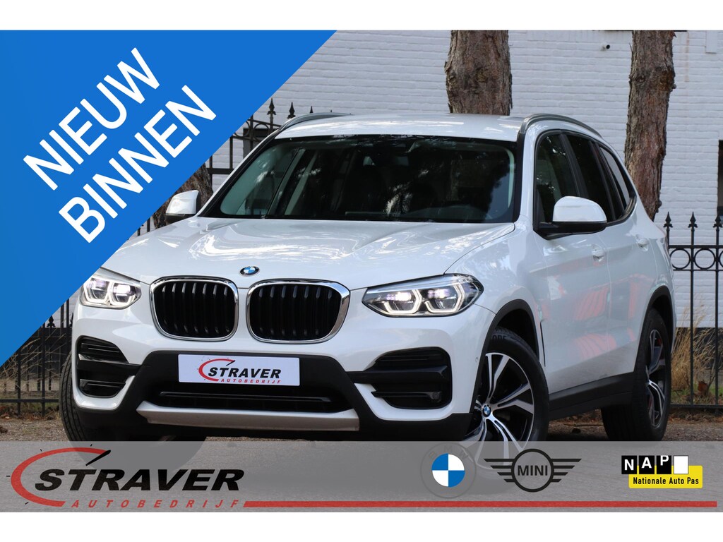 BMW X3 sDrive18d |Elektrisch wegklapbare trekhaak |Head-up