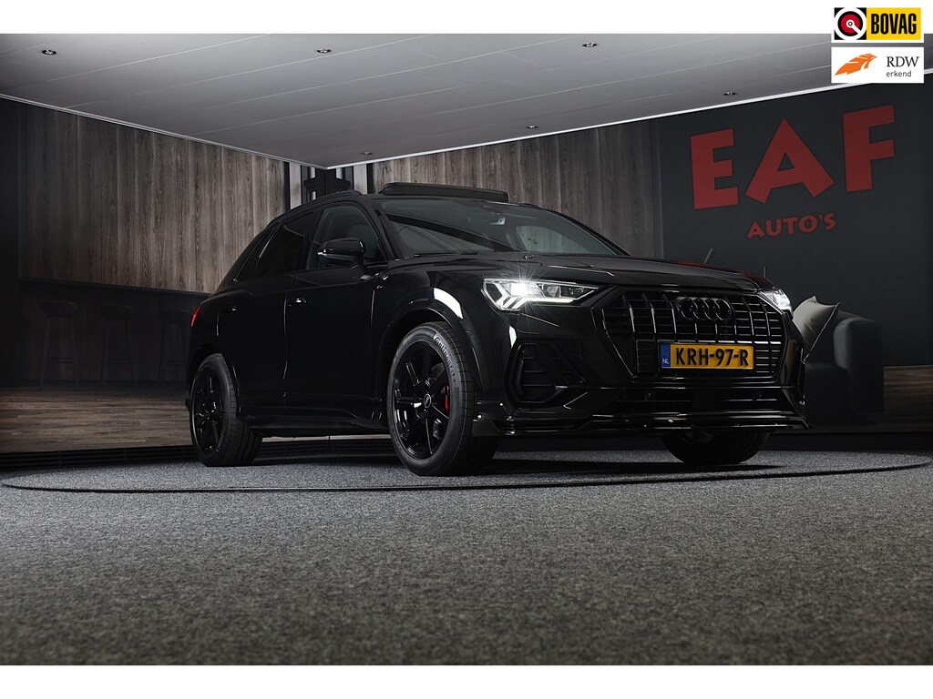 Audi Q3 45 TFSI e RSQ3 Look / Camera / Cc / Lane Assist / Digital Cockpit / S Line Zetels / Open Panoramadak / Pdc / Matrix / 19 I