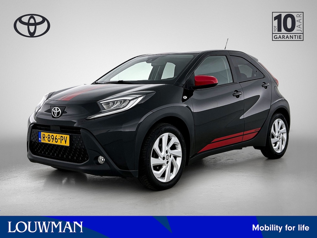 Toyota Aygo X 1.0 VVT-i S-CVT first | Trekhaak afneembaar |