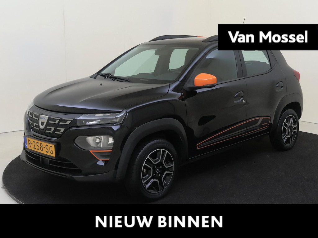 Dacia Spring Comfort Plus 27 kWh | Leder | bluetooth | airco