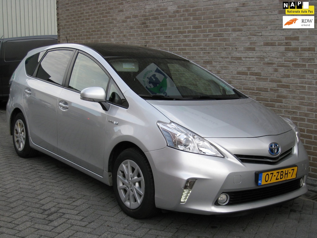 Toyota Prius+ Prius Wagon 1.8 Aspiration 96g - Achteruitrijcamera - Panoramadak -