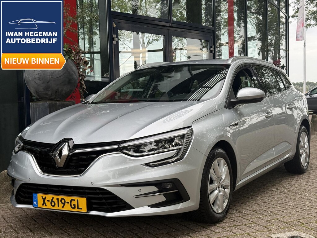 Renault Megane Estate 1.3 TCe 140 | Navigatie | ECC | PDC voor + achter | LM Velgen | Apple CarPlay/Android Auto |