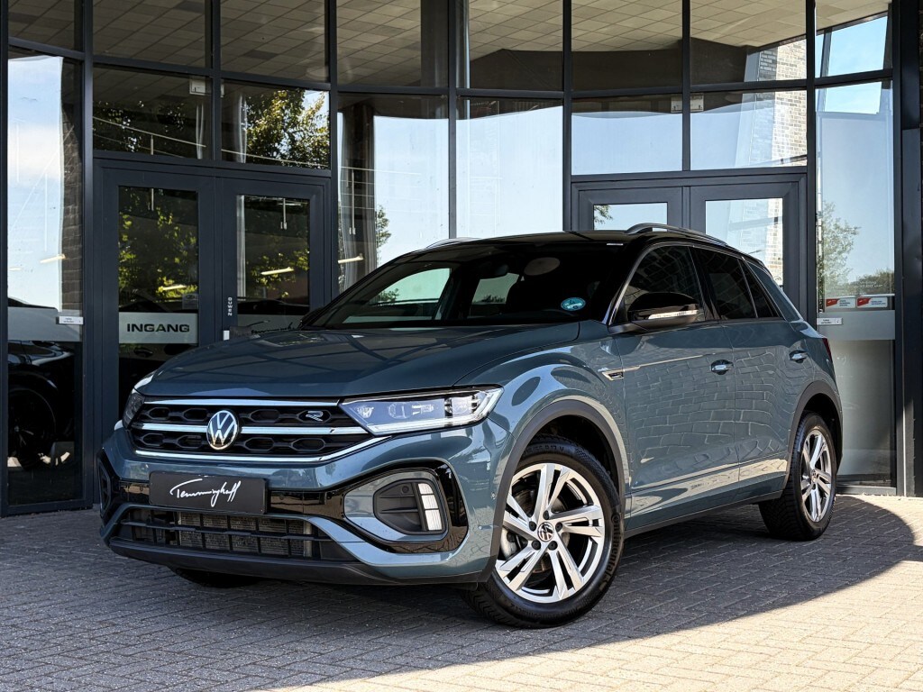 Volkswagen T-Roc 1.5 TSi DSG R-LINE - AFN. TREKH. - CAMERA - IQ