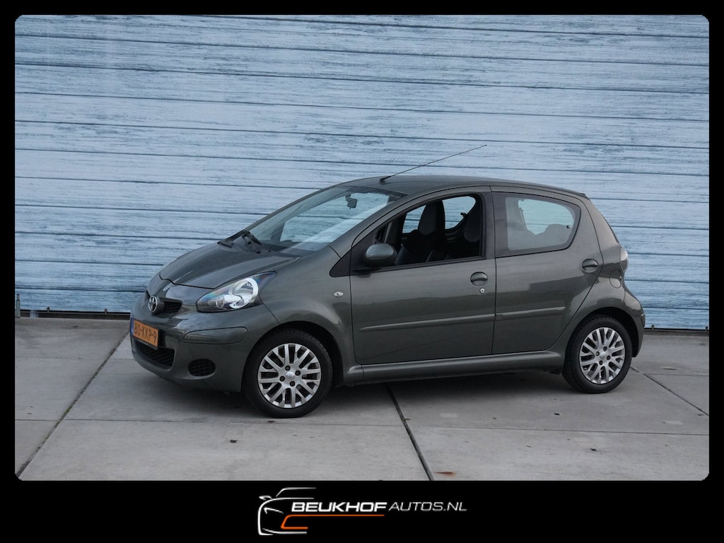 Toyota Aygo 1.0-12V Aspiration Green Sport 5dr Airco Velgen