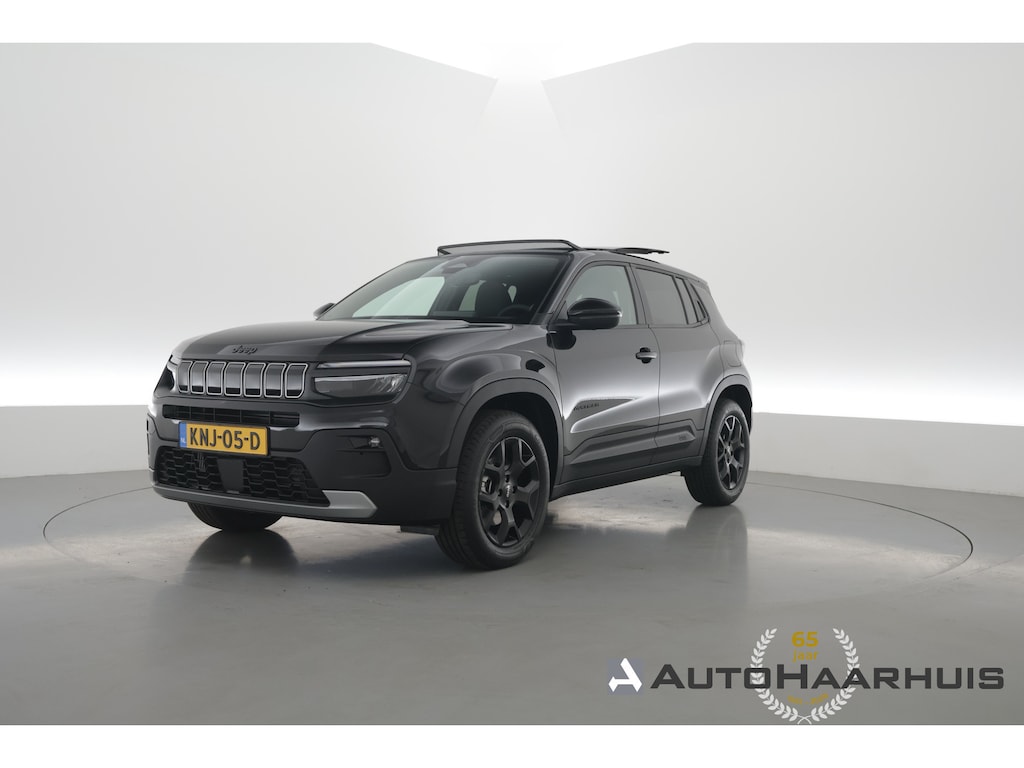 Jeep Avenger 1.2 e-Hybrid Black Edition | Rijklaar! | Pano | JBL Audio | Adapt. Cruise | Camera | 17'' | Stoelverw. | Elek. Achterklep