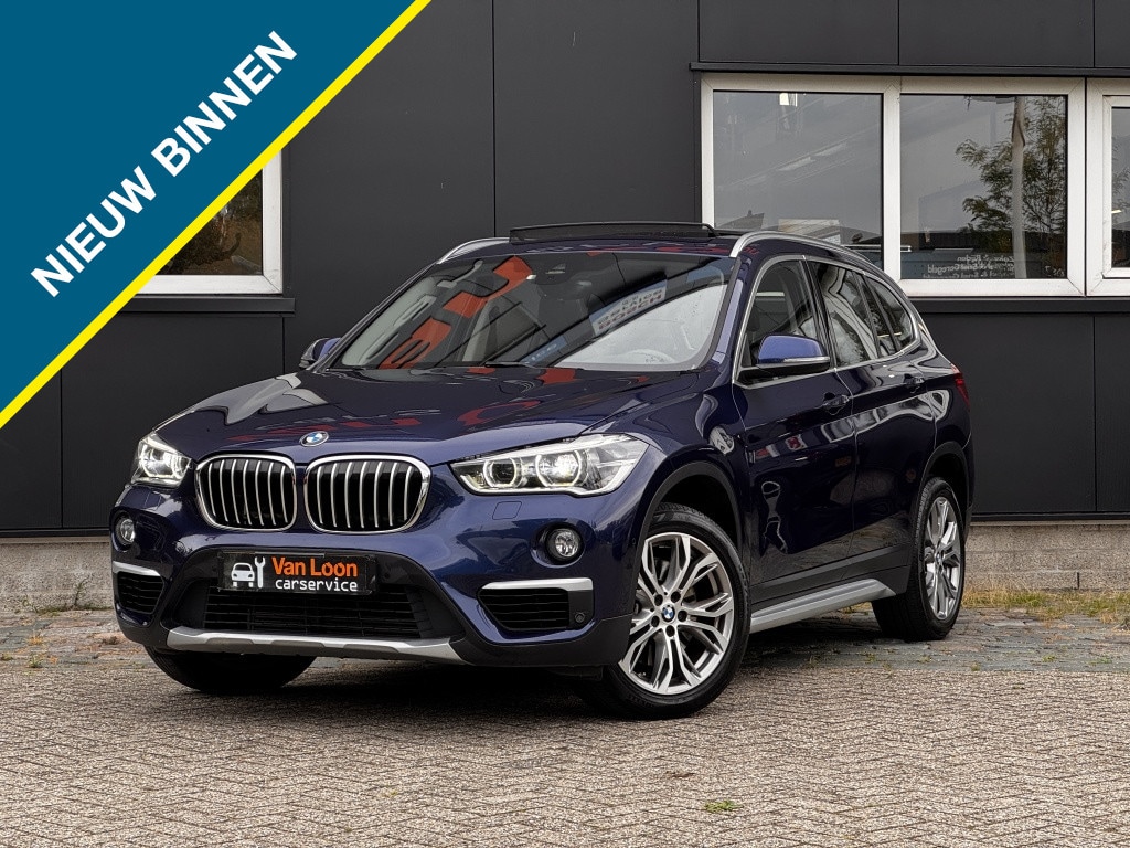 BMW X1 sDrive20i High Executive Automaat 192PK/Pano/Elek stoelen/Trekhaak/Head Up/