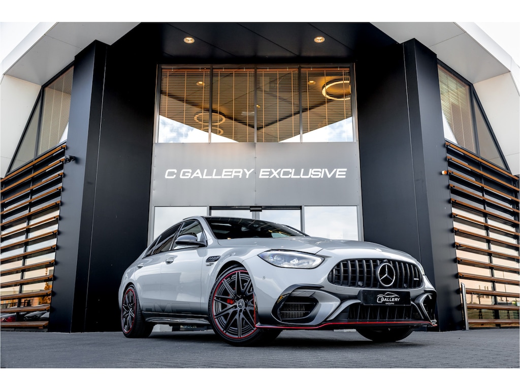 Mercedes-Benz C-klasse AMG 63 S E Performance F1 Edition | Pano | HUD | Memory