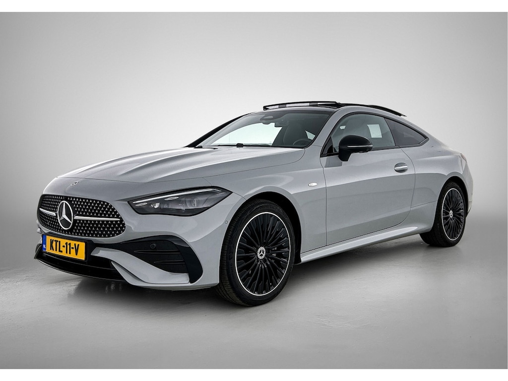 Mercedes-Benz CLE Coupé 300 e AMG Plug-In Hybride AMG Line Premium | Night Pakket | Panorama Schuif-Kanteldak | Stoel en Stuurverwarming | Memory Stoelen. Inclusief 24 maanden MB Certified garantie voor Europa.