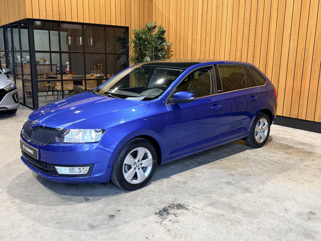 Skoda Rapid Spaceback 1.2 TSI Greentech JOY Navi. Cruise. Panoramadak. Automaat. 90000 KM met NAP.