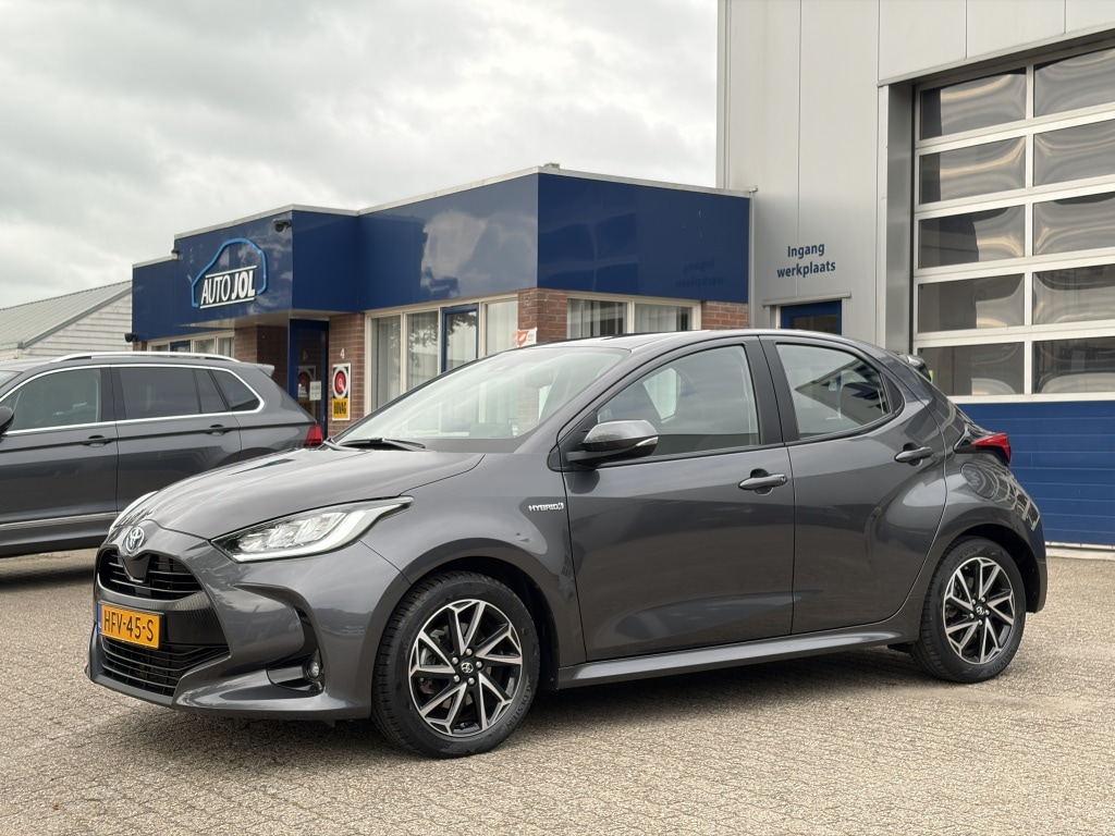 Toyota Yaris 1.5 Hyb. Style | trekhaak | NAV | Stoelverwarming