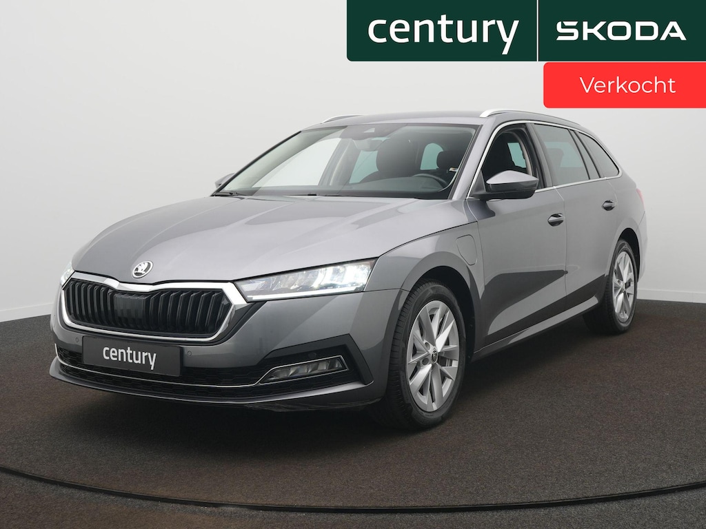 Skoda Octavia Combi 1.4 TSI iV PHEV Business Edition / Camera / Navi / Adap. Cruise