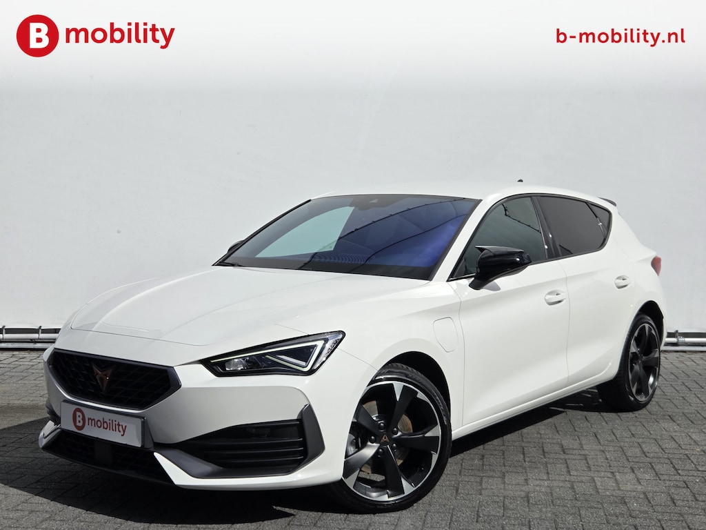 CUPRA Leon 1.4 e-Hybrid VZ Performance Apple CarPlay Virtual Cockpit | Stuurverwarming | Sportstoelen | Keyless | LED