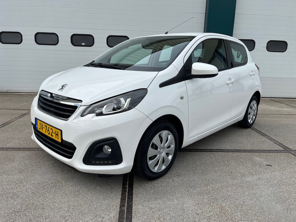Peugeot 108 1.0 e-VTi Blue Lease