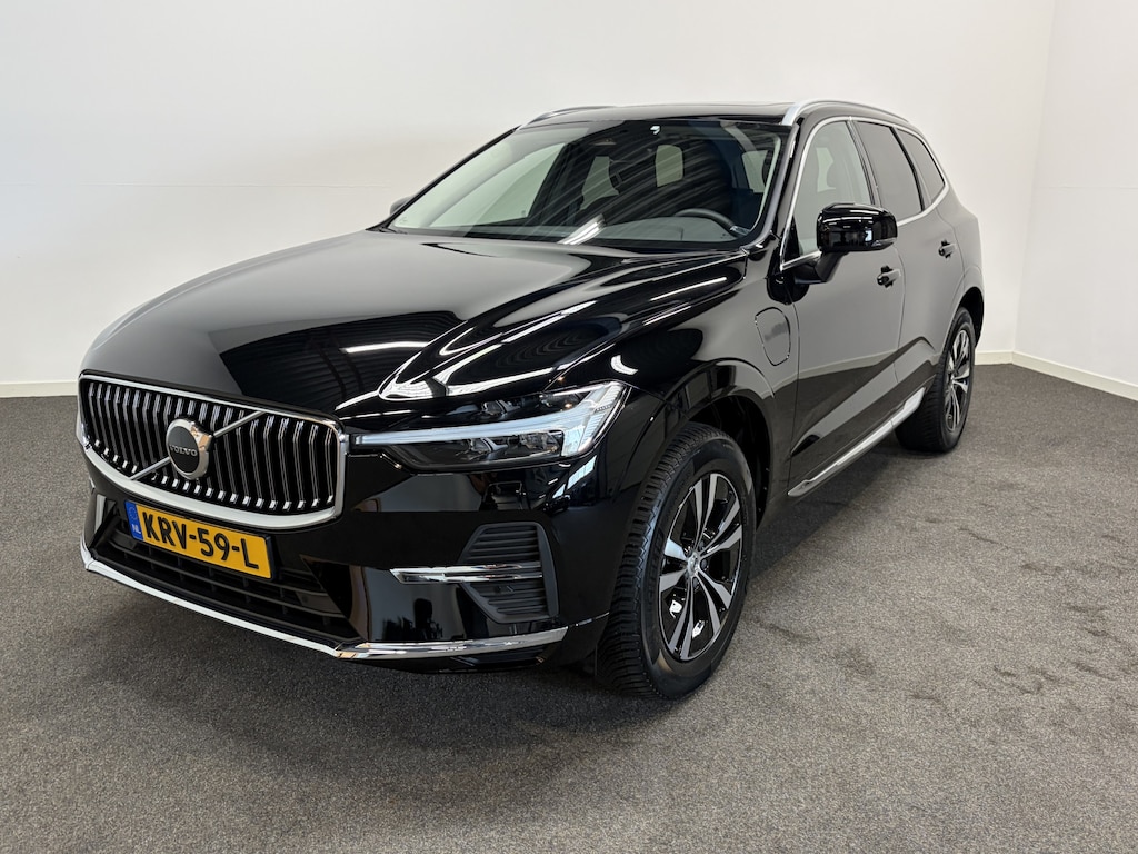 Volvo XC60 2.0 T6 Plug-in HY Long Range AWD Plus Bright/ Pano/ Leer/ Stuur en Stoelverw./ Adapt. Cruise/ Donker glas
