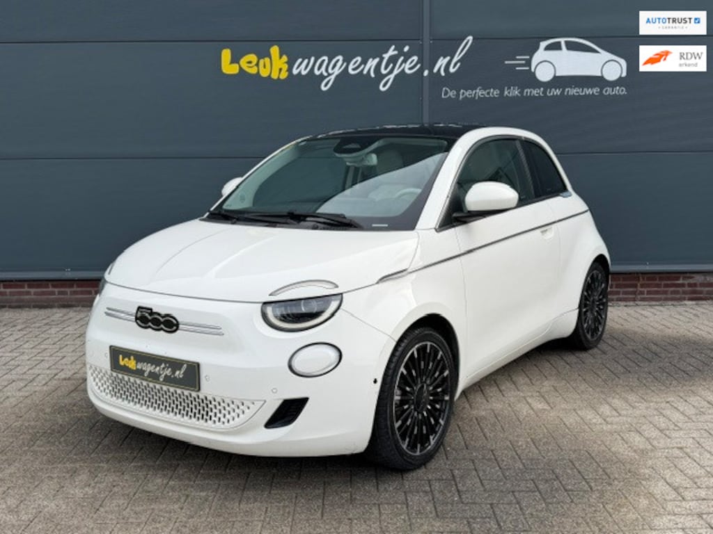 Fiat 500e La Prima by Bocelli *panorama *leder *camera *17”