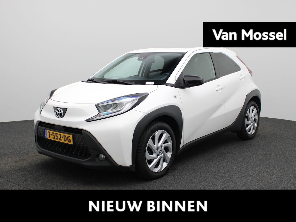 Toyota Aygo X 1.0 VVT-i MT first | Apple Carplay / Android Auto| Bluetooth | Cruise Control | Achteruitrijcamera |