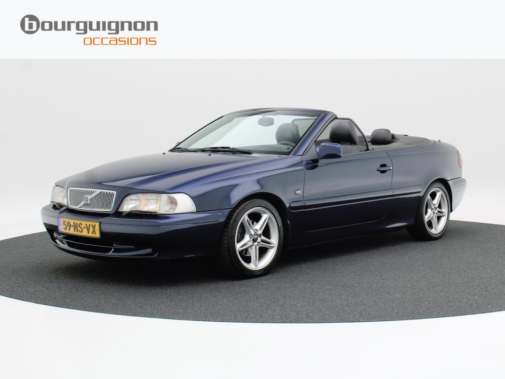 Volvo C70 Convertible 2.4 T 193 Pk Automaat | Climate Control | 17 Inch | Windscherm | Stoelverwarming | Cruise Control