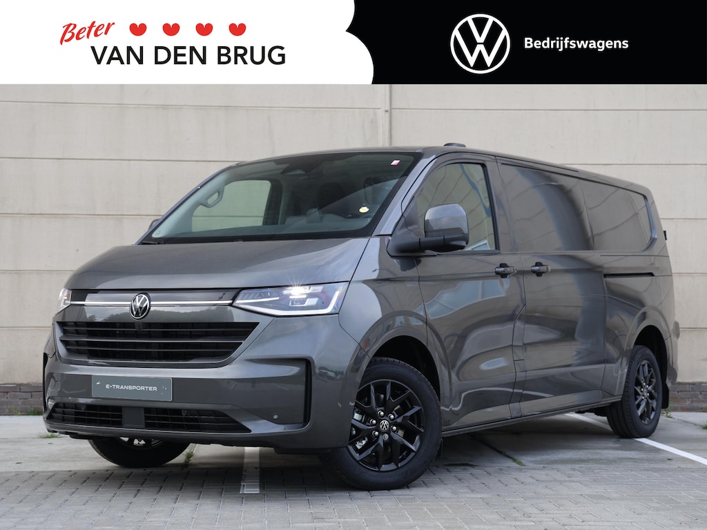 Volkswagen e-Transporter Bulli L2 71 kWh 218PK | Navigatie | Dubbele schuifdeur | ACC | ECC | IQ-Light | Trekhaak | Comfortstoelen | Camera | PDC |