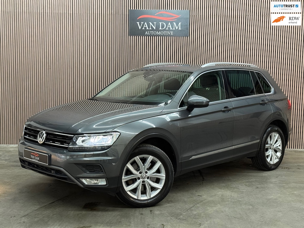 Volkswagen Tiguan 2.0 TSI 4Motion Highline 2017 DSG KEYLESS NAVI CAR-PLAY