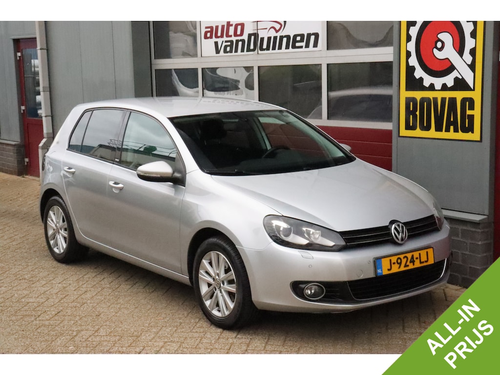Volkswagen Golf 1.2 TSI Highline BlueMotion O.a: Clima, Cruise, Carplay, PDC, Stoelverwarming, ABC sportuitl., Etc... Rijklaar! All-in prijs!