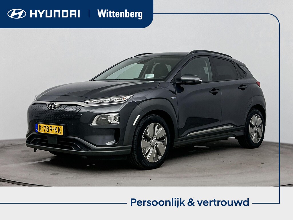 Hyundai Kona Electric EV LIMITED 64 kWh <| LEDER | DODEHOEK DETECTIE | 3 FASEN | CAMERA | CLIMA | CRUISE ADAPT. | NAVI | PRIVACY GLASS | DAKRAILING | APPLE CAR PLAY & ADROID AUTO |