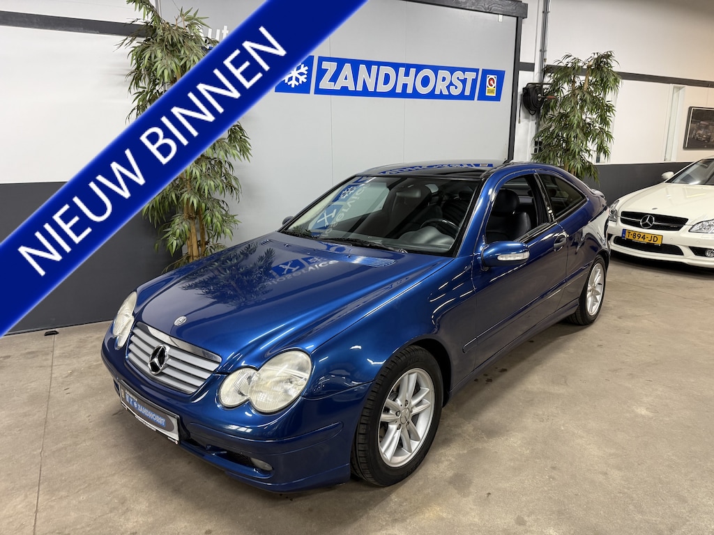 Mercedes-Benz C-klasse Sportcoupé 200 K. // Apk tot 14-08-2027 // Autom. // Panodak