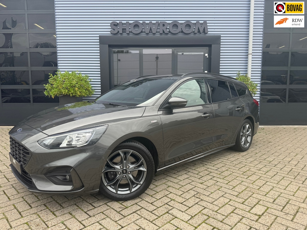 Ford Focus Wagon 1.0 EcoBoost ST-LINE| AUTOMAAT|APPLECARPLAY|AFNEEMBARE TREKHAAK|PDC|17-LM VELGEN|CAMERA