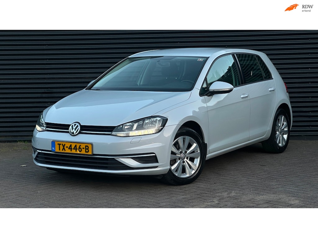 Volkswagen Golf 1.0 TSI Comfortline | DSG | Apple carplay | Cruise adaptief | acc | Stoelverwarming |
