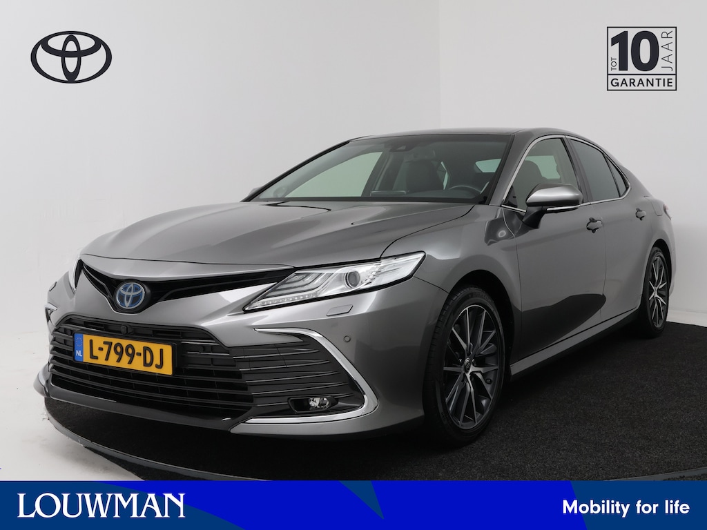 Toyota Camry 2.5 Hybrid Premium | Navigatie | Leder | JBL | PDC | Stuur-Stoelverwarming |