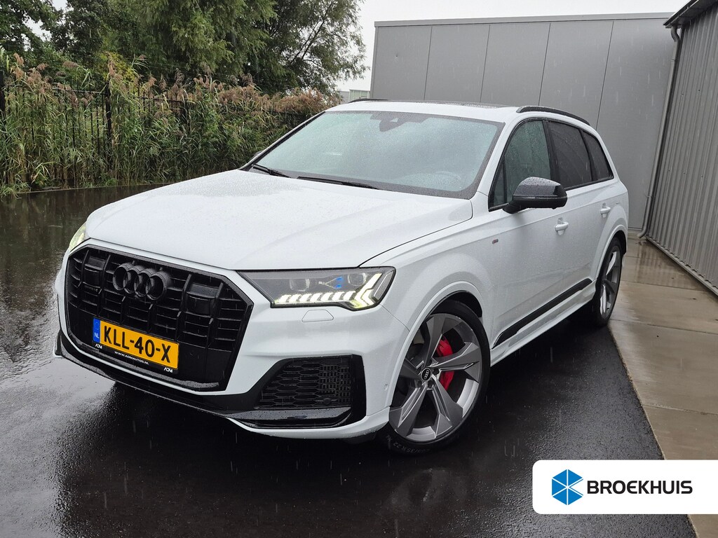 Audi Q7 60 TFSI e quattro Competition 456PK AUTO | 360gr Camera | Trekhaak uitklapbaar | Elecktr glazen pano-dak | Leder | Elecktr stoelen en achterklep | Stoelverw | Keyless | Cruise control adapt |Navi | LED | DAB | 22"LMV