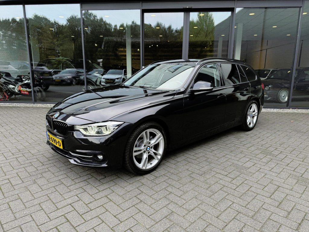 BMW 3-Serie Touring 320I Sportline,LED,NaviPro,Stoelverw,Clima,Cruise,Elekt A.klep,Dealer OH,