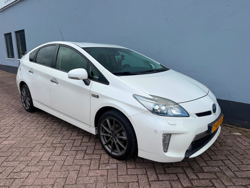 Toyota Prius 1.8 Plug-in Executive Business - Leder - Navi