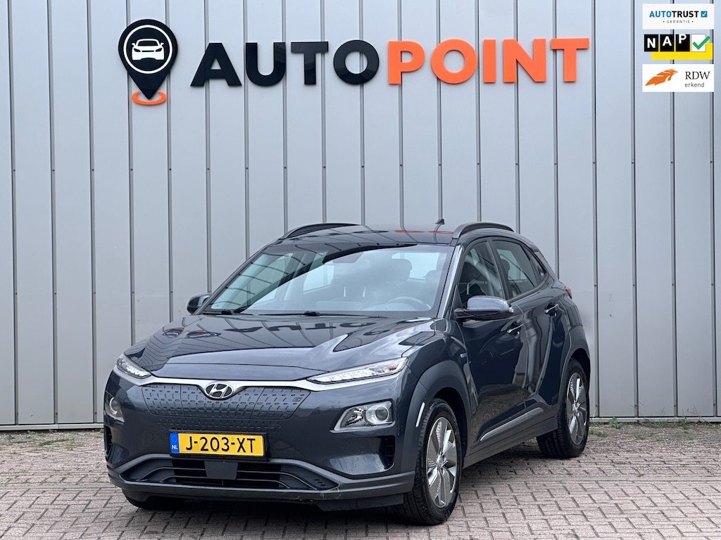 Hyundai Kona Electric EV Comfort 64 kWh SOH 100% FASE 3 LEER / KARL